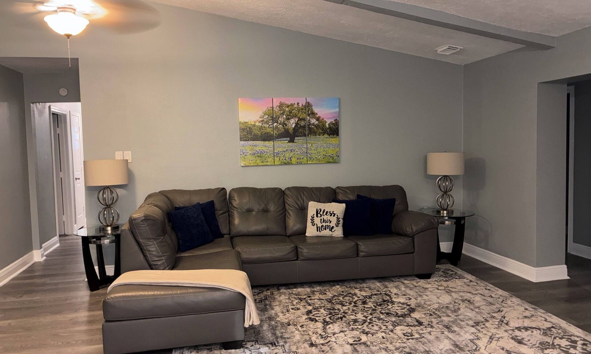 Humble House | Welcome to a peaceful 5 bedroom home in Humble Near Airports&stadiums in houston