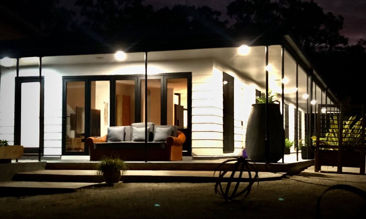 Toogoom House | Welcome to Beachgate - an absolute stunning beachfront property.