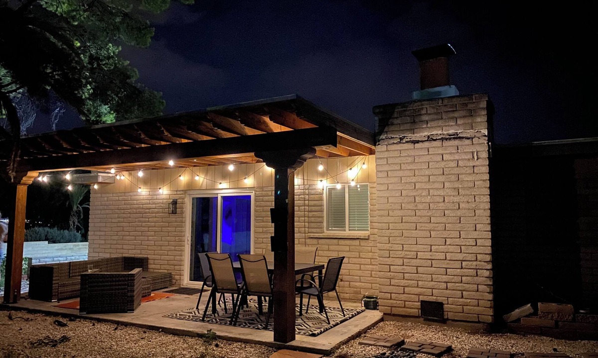 Drexel Heights House | Welcome to Casa Holladay!