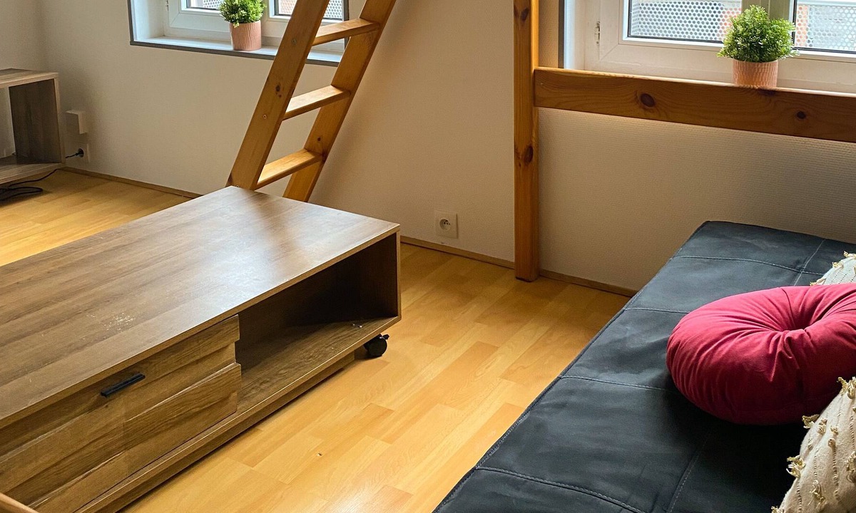 Centre Ville Apartment | Welcome to downtown Amiens, home!