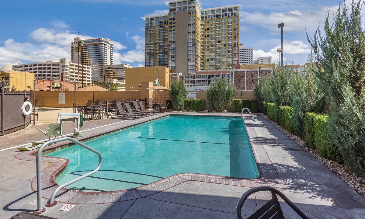 Downtown Reno Resort | Welcome to fun in every direction !