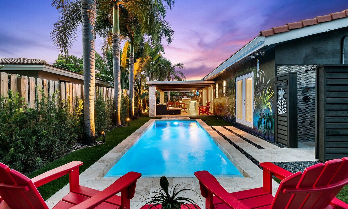 South Corals House | Welcome to Happy Daze – A Bright, Tropical Retreat with a Private Pool Near It All!