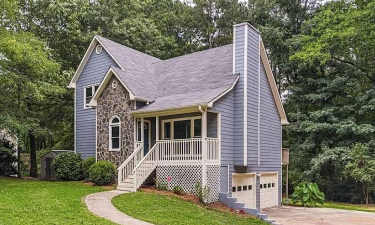 Dallas House | Welcome to Harmony House with newly added firepit!