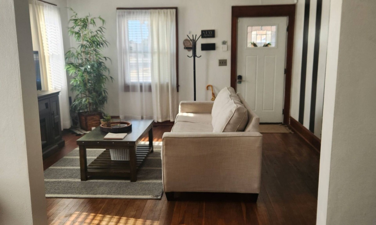 Hampton House | Welcome to Harper's Haven