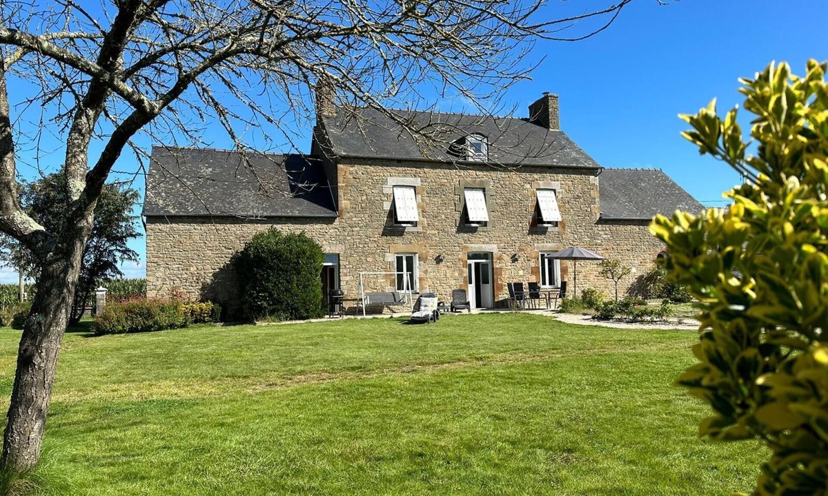 La Boussac House | Welcome to L'Albertine, completely renovated, quiet and not overlooked.