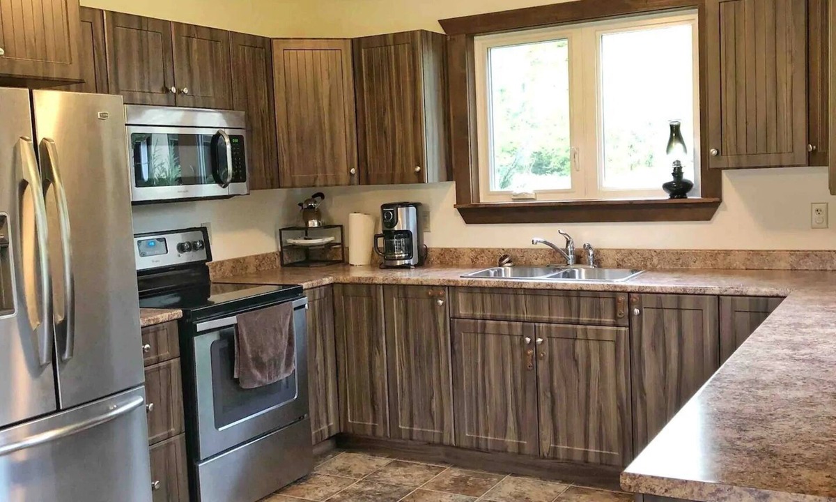 Glenfield House | Welcome to Martha’s Landing