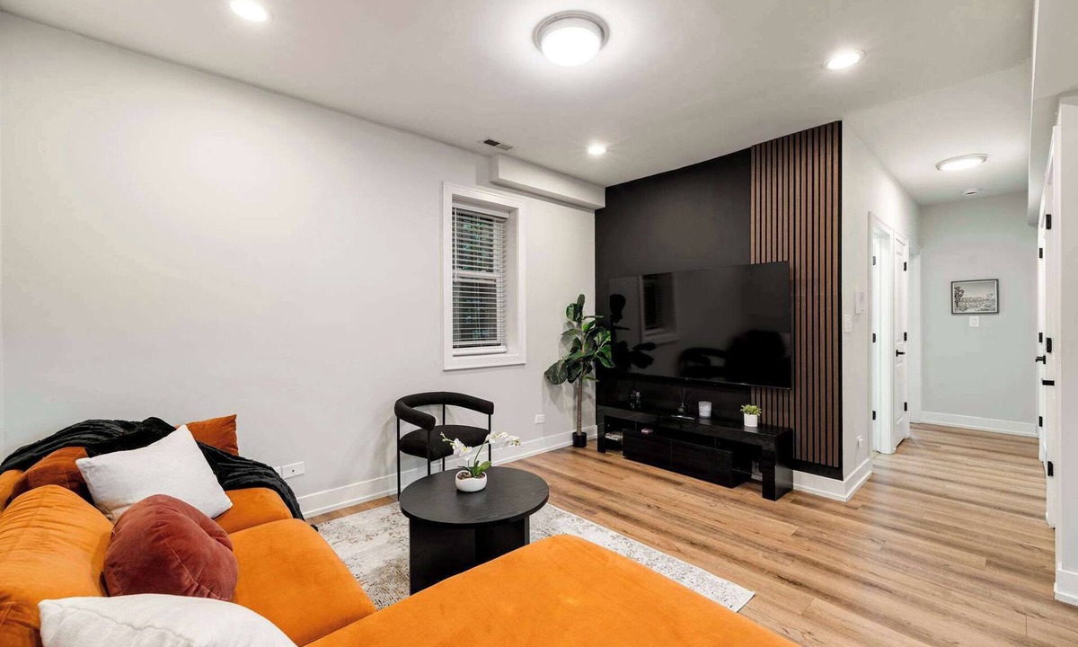 Heart of Chicago Apartment | Welcome to our Charming 2BD 2BA Pilsen Apartment