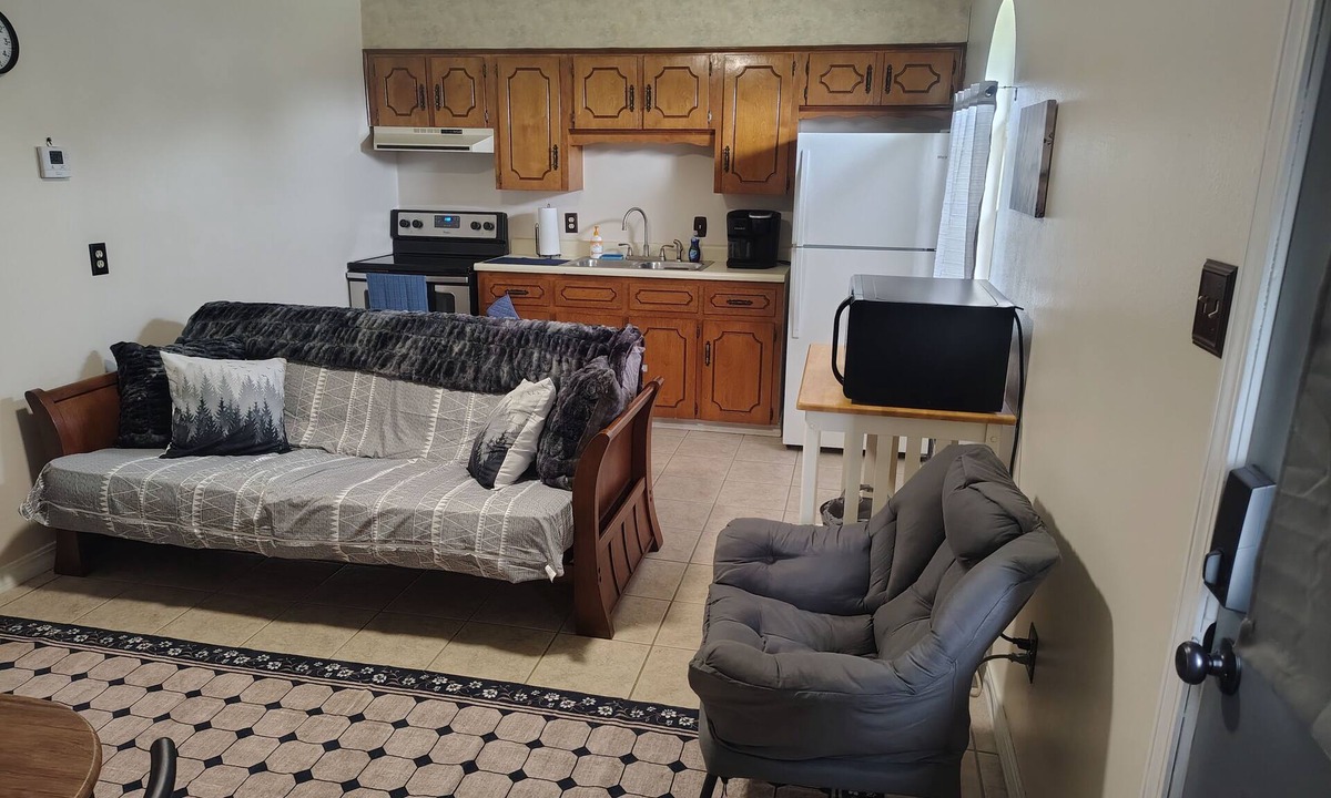 Vilonia House | Welcome to The Guest House!