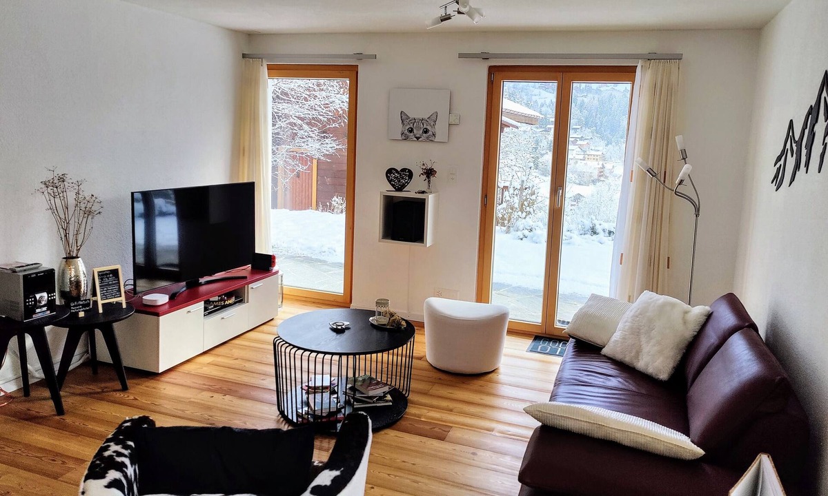 Fiesch Apartment | Welcome to the lovingly designed and modern apartment "Bune", situated in a peac