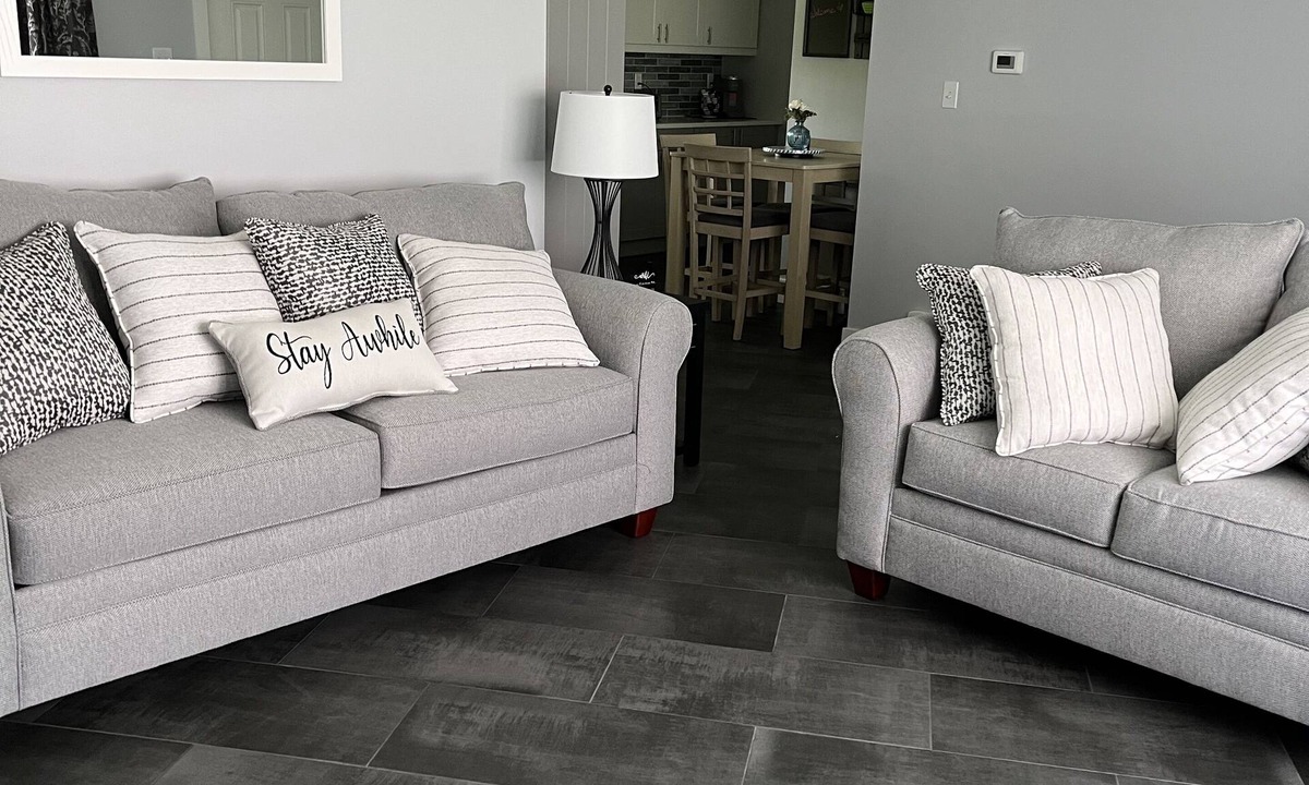 Allentown House | Welcome to the Moravian!