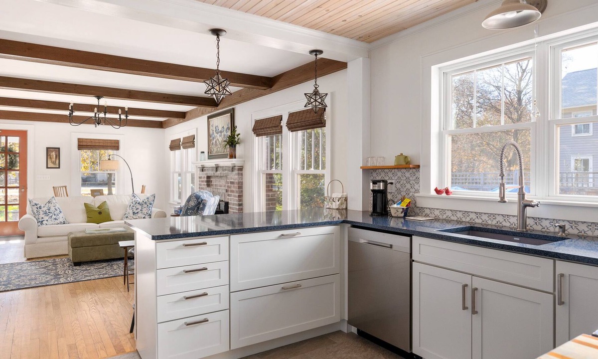 Valatie Cottage | Welcome to the Red Bridge Cottage!