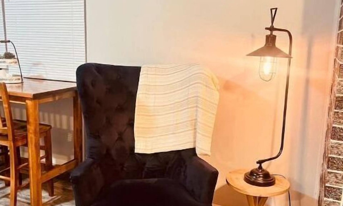 Norman House | welcome to the soonerschooner