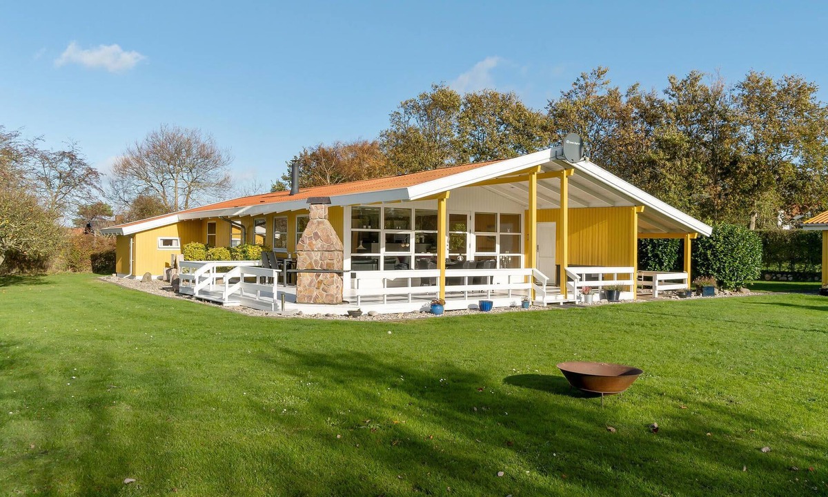 Tranekaer House | Welcome to this cosy holiday home with whirlpool and sauna for a wonderful holiday.