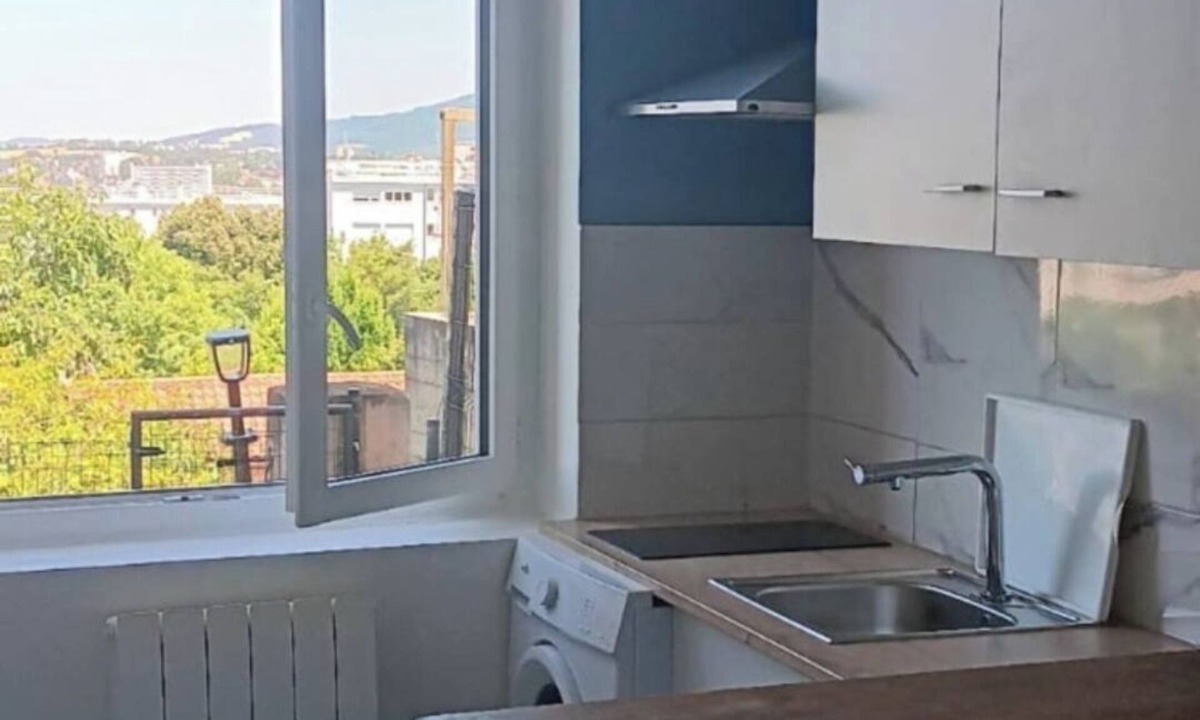 Saint-Etienne Apartment | Welcome to Tia