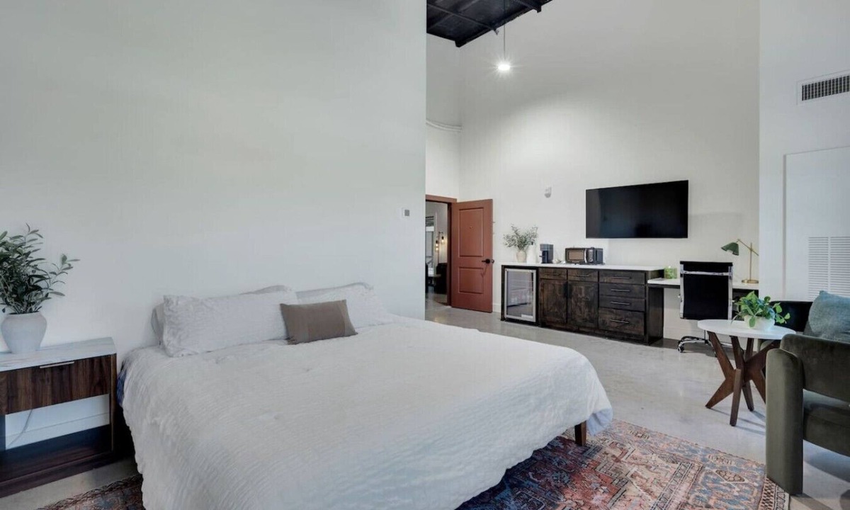 Midlothian Apartment | Welcoming 1-bedroom apartment with AC in Midlothian