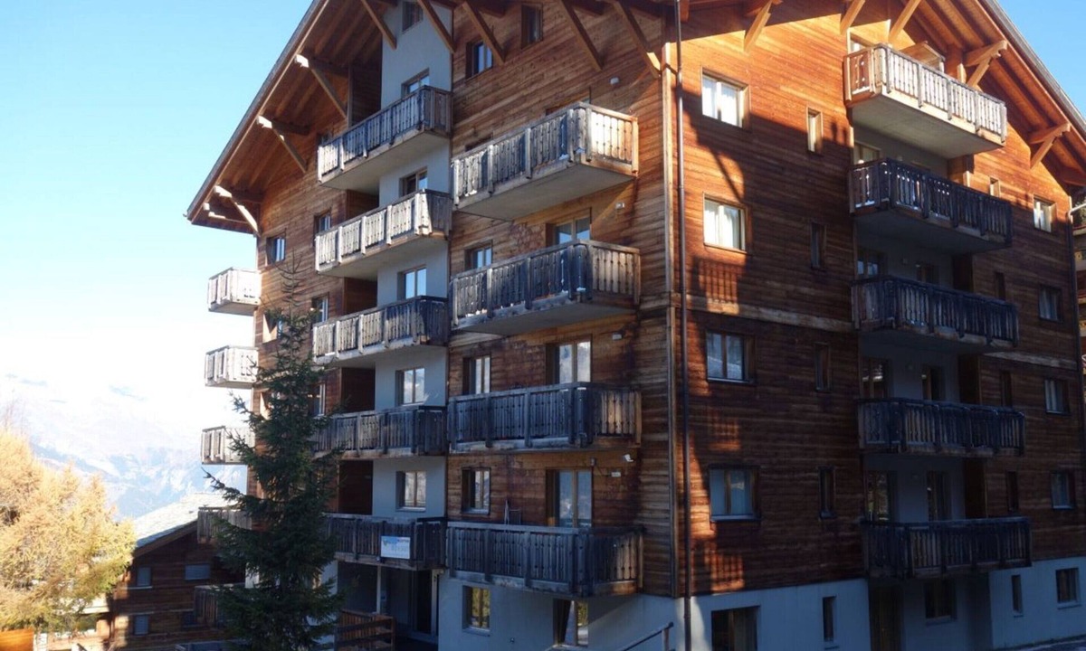 Saint-Pierre-de-Clages Apartment | Welcoming Apartment Near ski Area