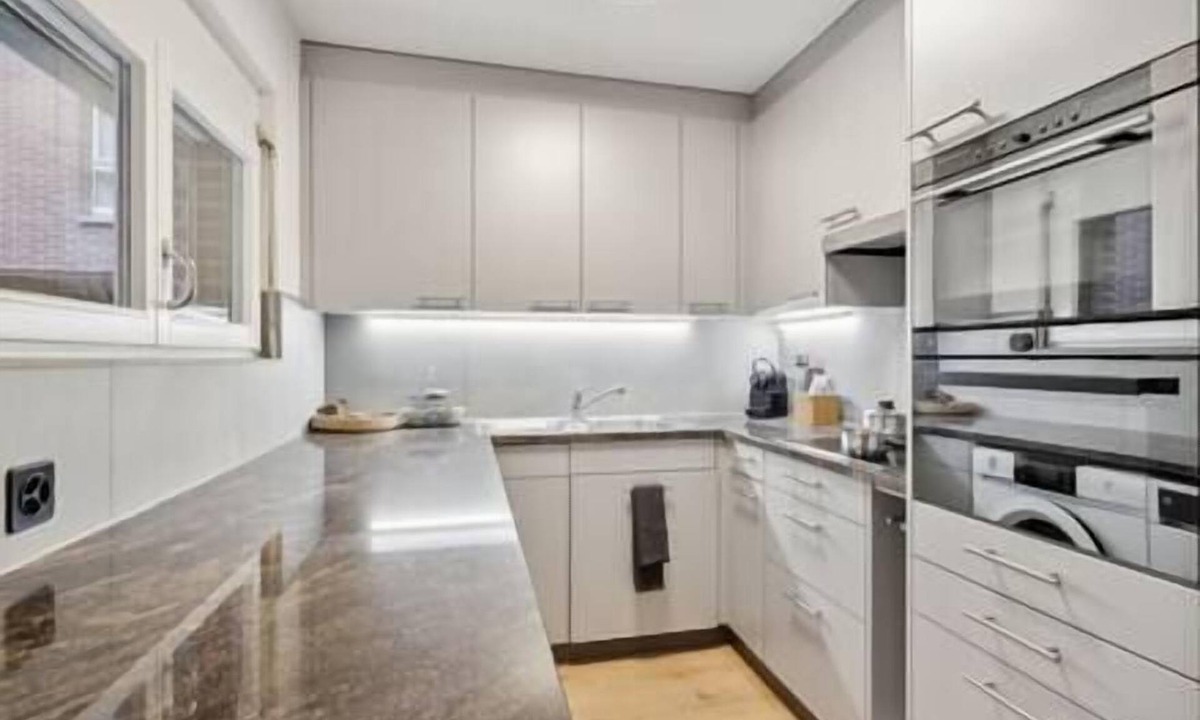 Tannenboden Apartment | Welcoming Comfort in Wetzikon's Core!