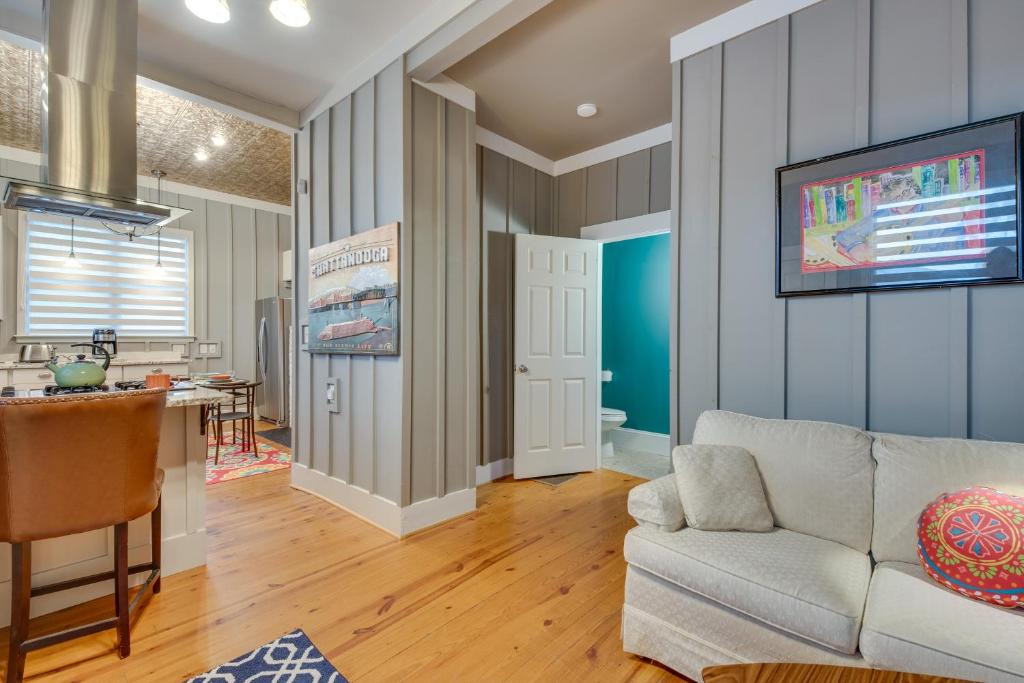 Norcross House | Welcoming Norcross Cottage w/Deck + Shared Grill!