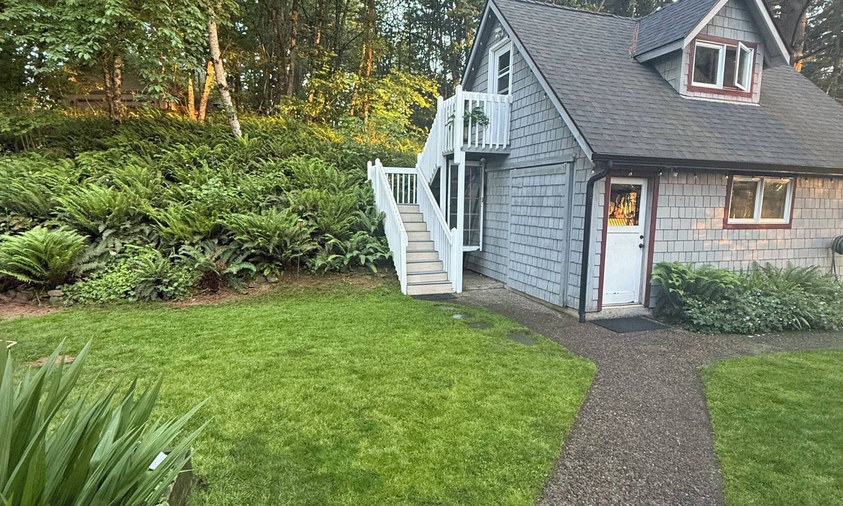 Brownsville Apartment | Welcoming studio in charming Brownsville