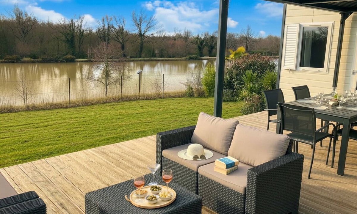 Sainte-Foy Cottage | Well-being stay with breathtaking lake view*Swimming pool*Sauna*Fitness*Sea view
