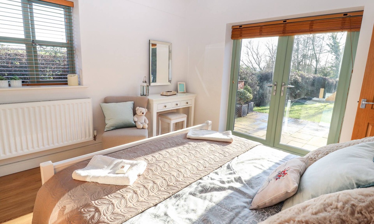 Cheshire West and Chester Cottage | Well View Cottage