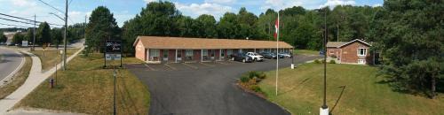 Bracebridge Hotel | Wellington Inn