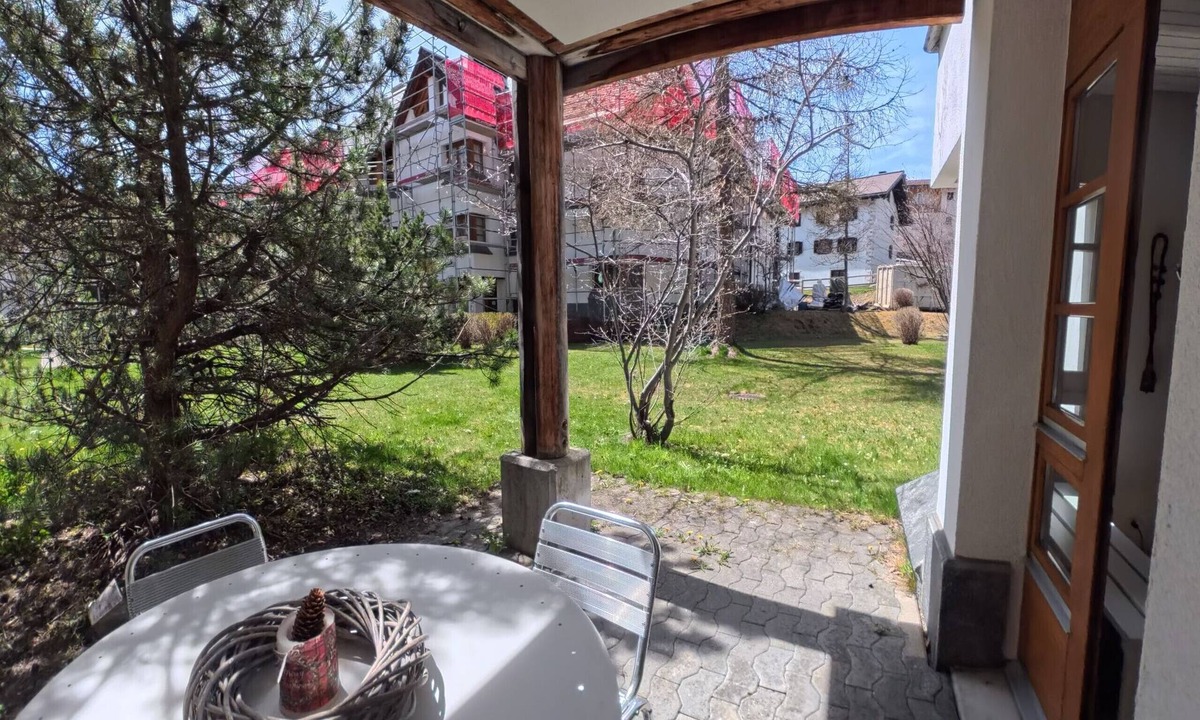 Lenzerheide Apartment | Wellness apartment with pool and terrace