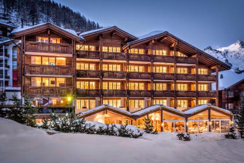 Saas-Fee Hotel | Wellnesshotel Schweizerhof