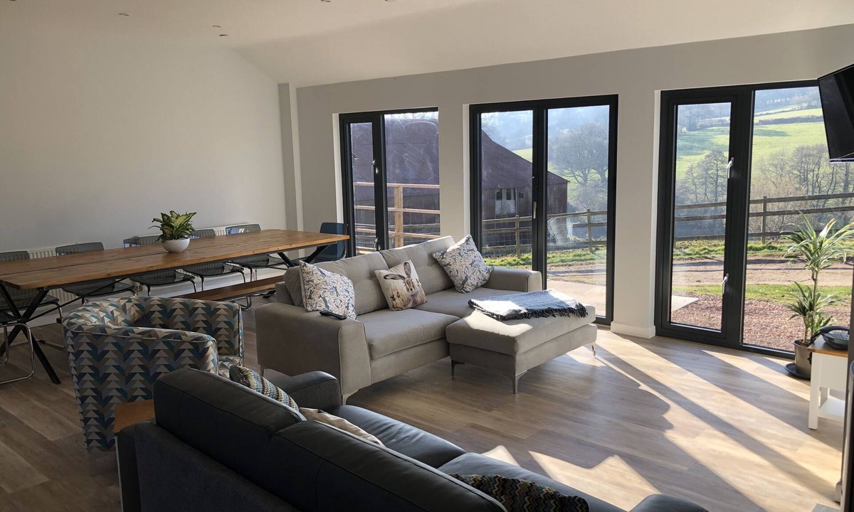 Chepstow Cottage | Welsh Marches - Sugar Loaf