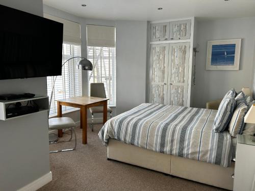 Newquay City Centre House | Wenden Guest House