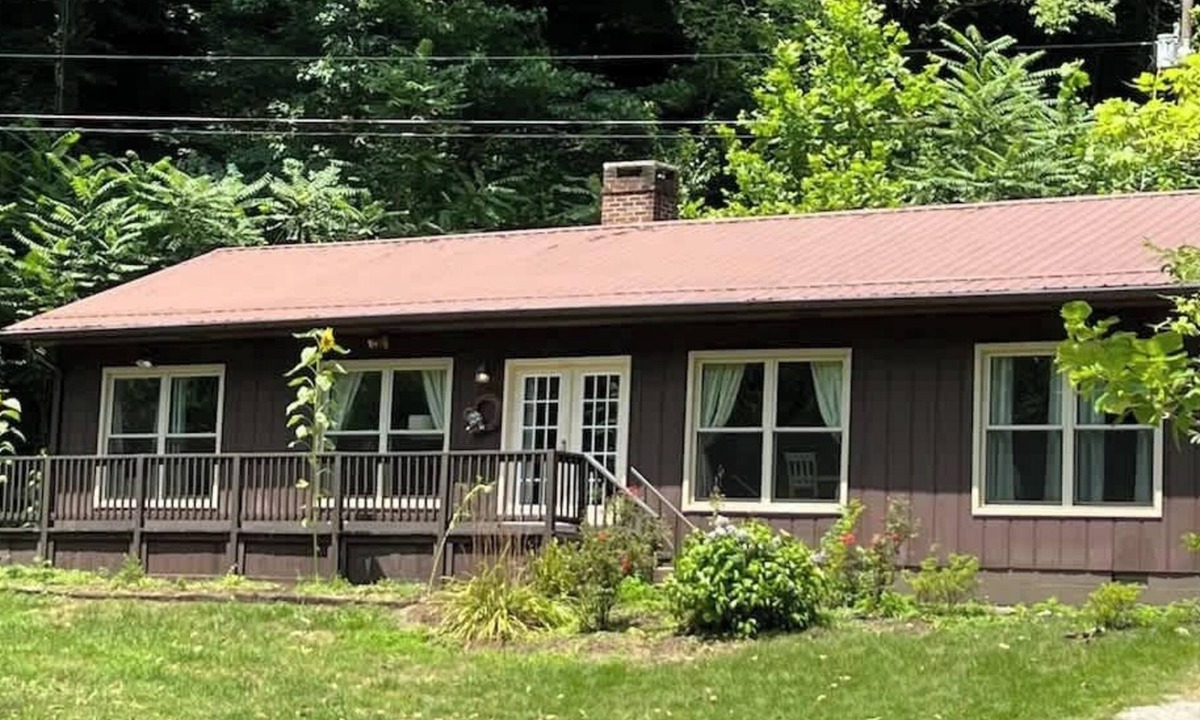Wendover Cottage | Wendover Cottage - 3 BR 2 BA
