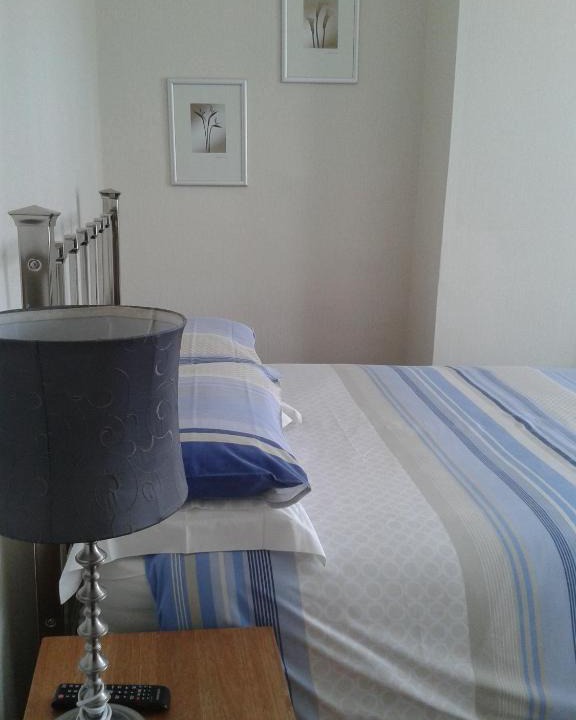 Ferrybridge Bed & Breakfast | Wentvale