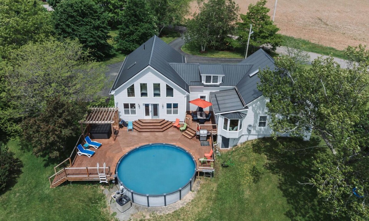 Masstown Other | Wentworth Private Cottage with Hot Tub