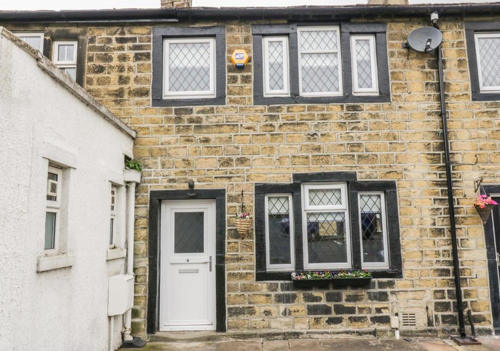 Ingrow House | Wesley Cottage