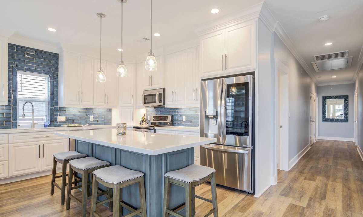 Galveston House | West Bay Villa-NEW 3/2 close to beach and bay!