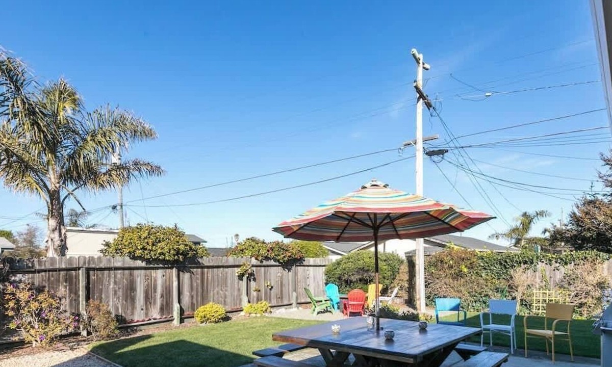 Westside Santa Cruz House | West Cliff Getaway