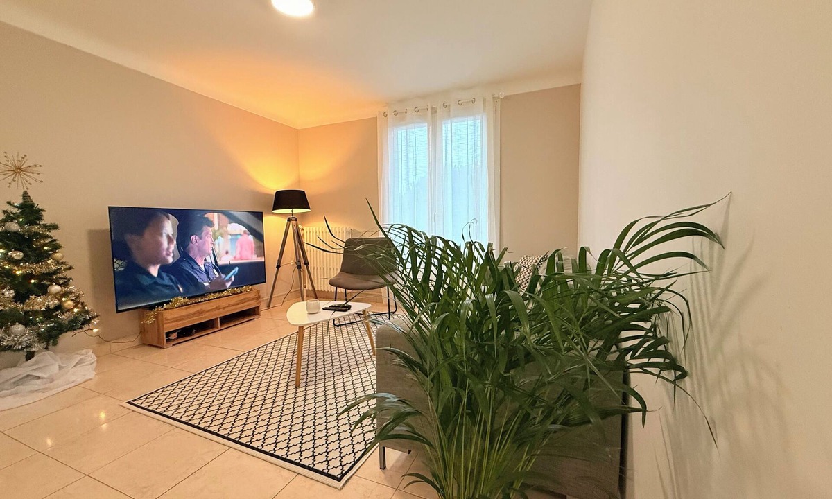 Saint-Herblain Apartment | West coast