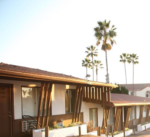 San Clemente Hotel | West Coast Surf and Stay