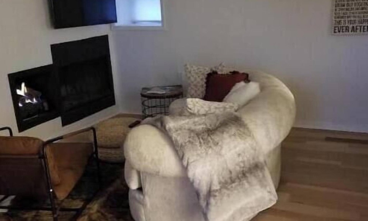 West Conshohocken House | West Conshohocken escape