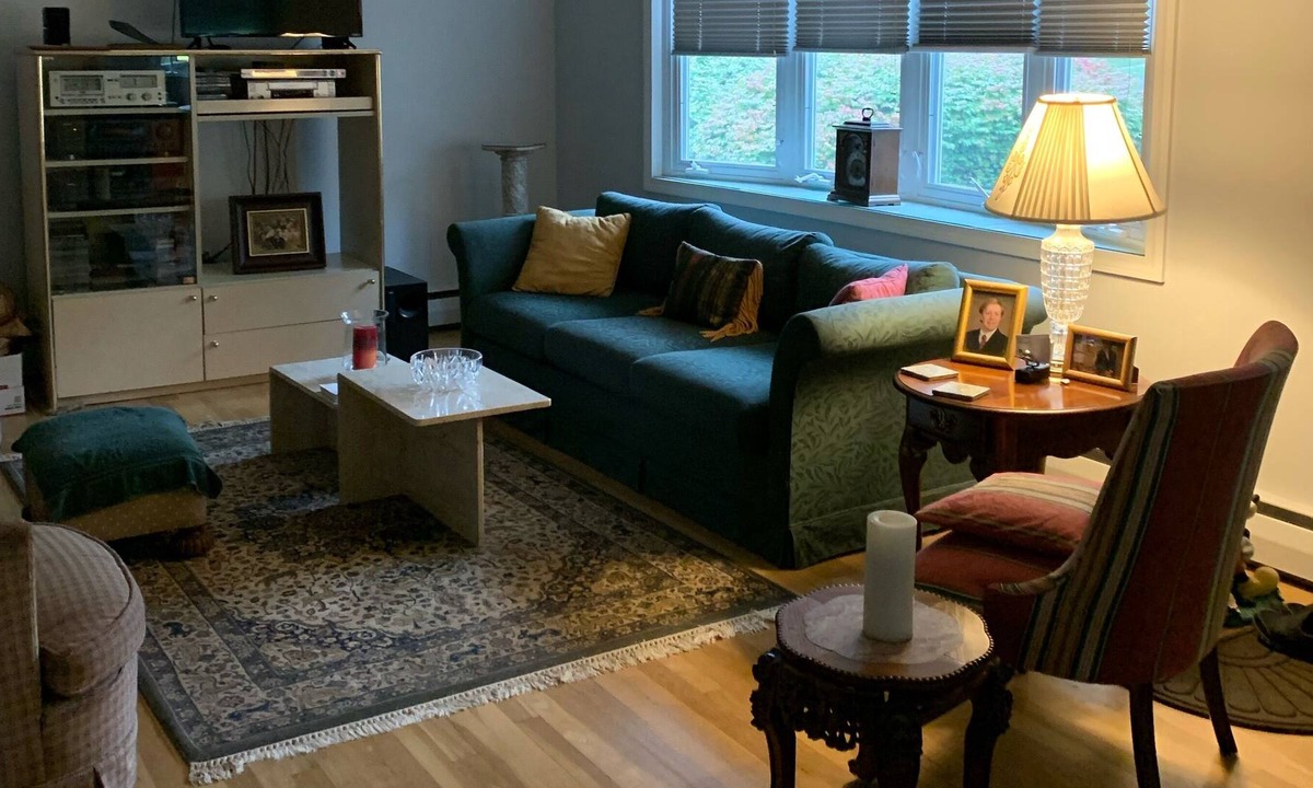 Maple Hill House | West Hartford Best, Largest Value & Location