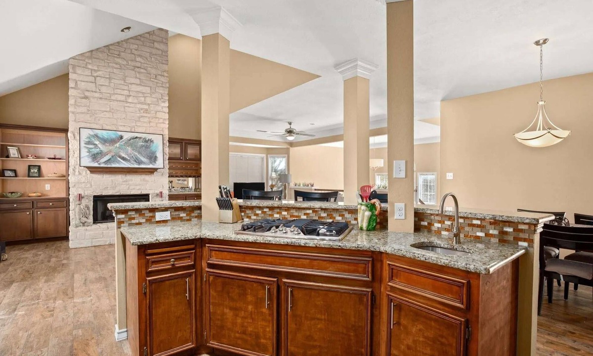Lost Creek House | West Lake Hill Country 4BR |Near Downtown Austin