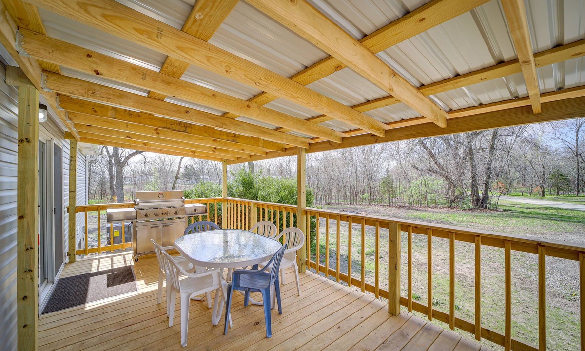 West Mineral House | West Mineral Vacation Rental Home w/Fire Pit!