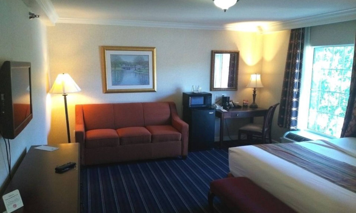 West Orange Hotel | West Orange Comfort Studio with Gym