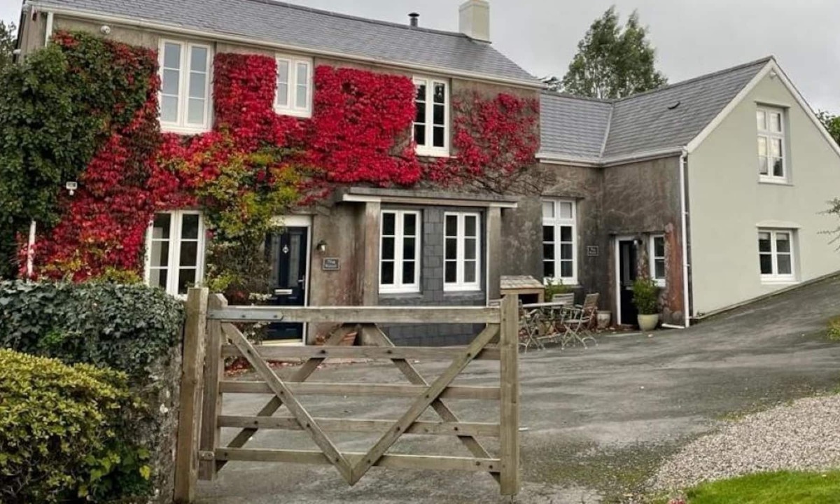 Ermington Cottage | West Park - The Nook