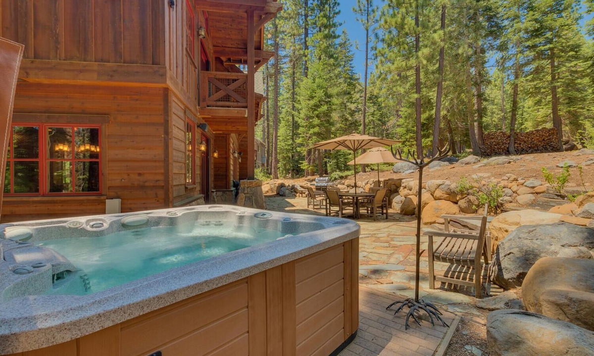 Sunnyside House | West Shore Bliss By Tahoe Getaways - 4BR, Hot Tub, Walk to Lake