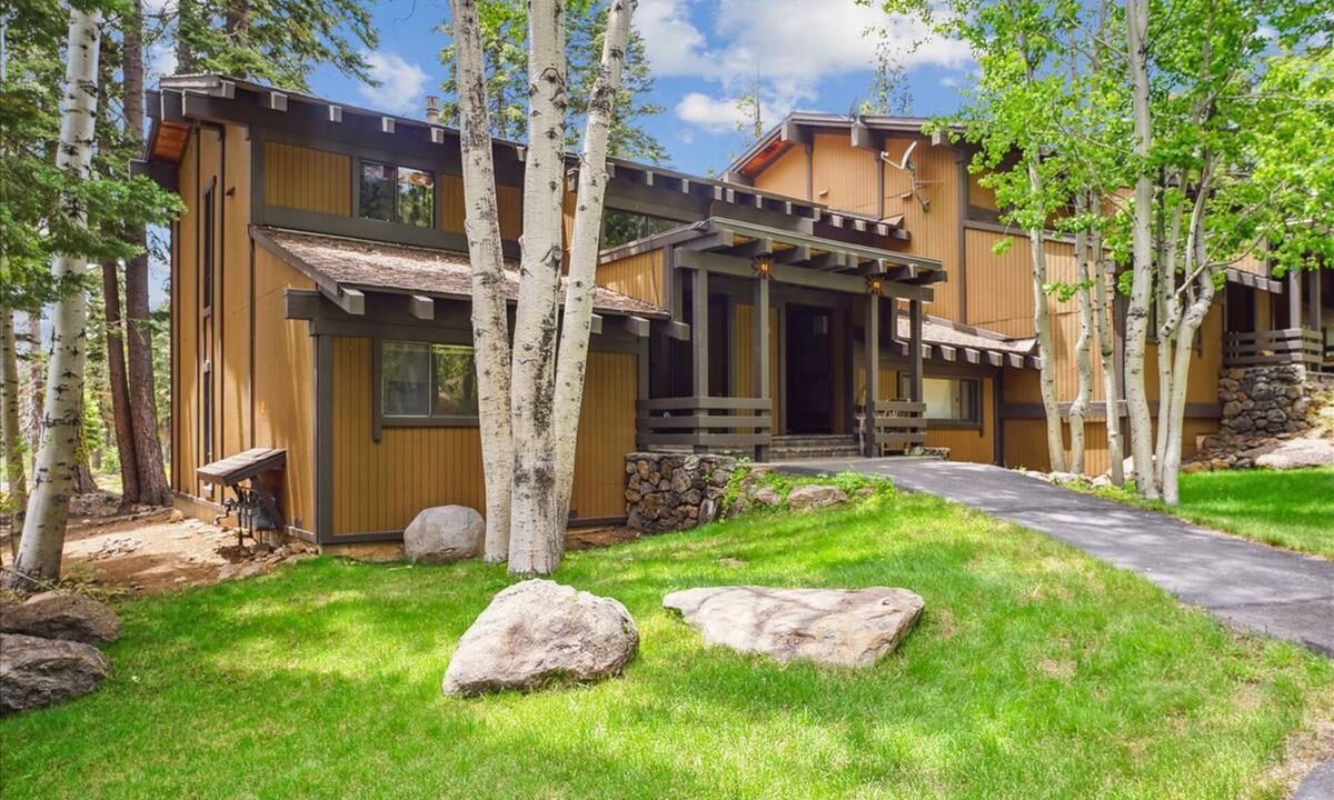 Tahoe City House | West Shore Views from the Bluff – Rocky Ridge #61