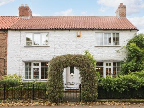 Melmerby House | West View