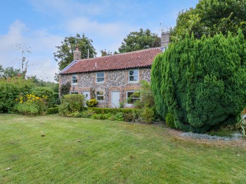 Thetford House | West View