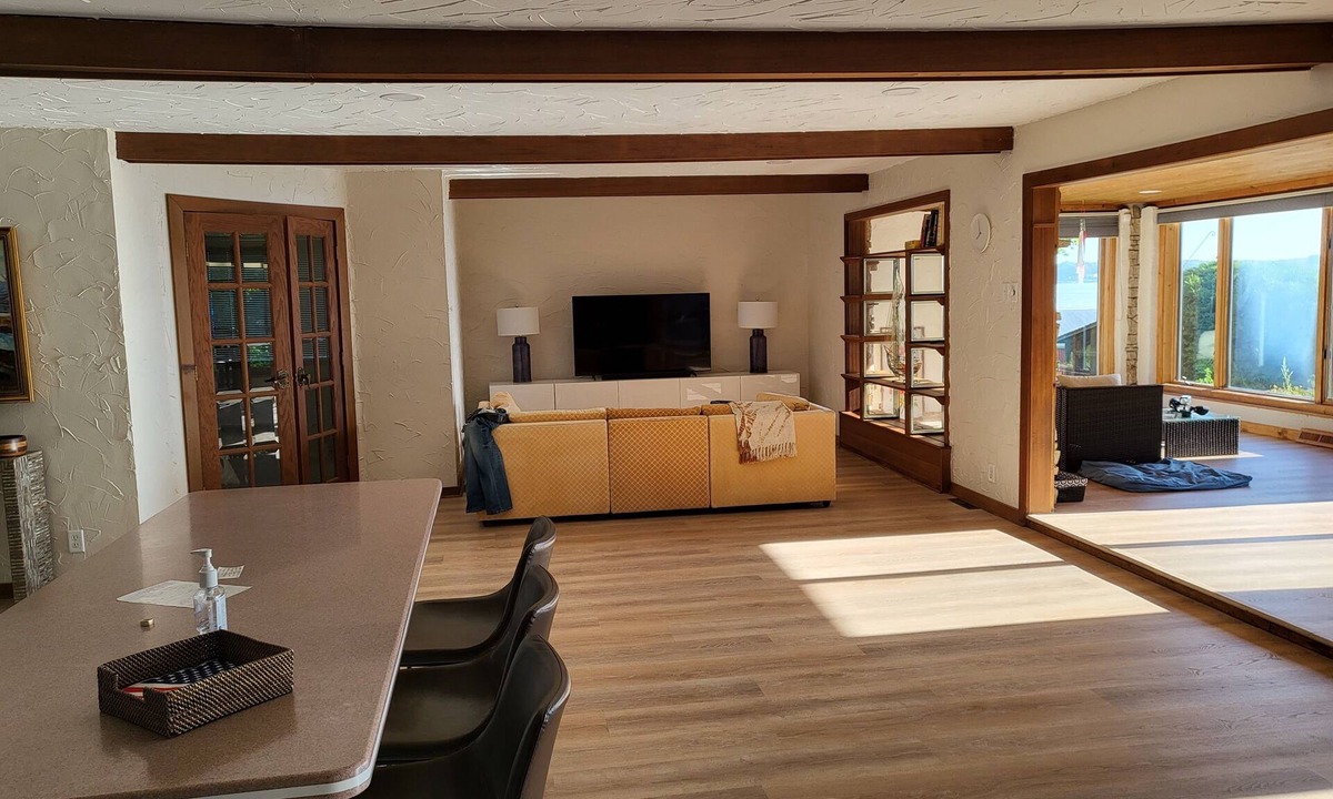 Beaver Dam House | West World