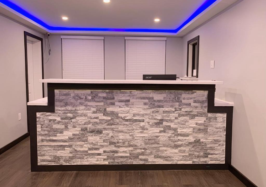 Carrollton Hotel | Western Inn Carrollton